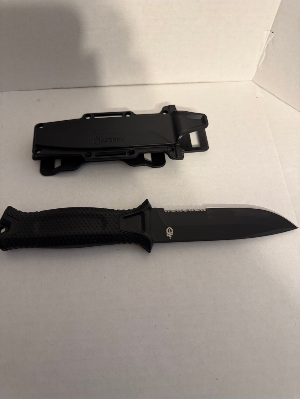 Gerber Gear StrongArm fixed blade knife tactical survival Made in USA - Picture 3 of 6